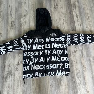 North face x supreme coat